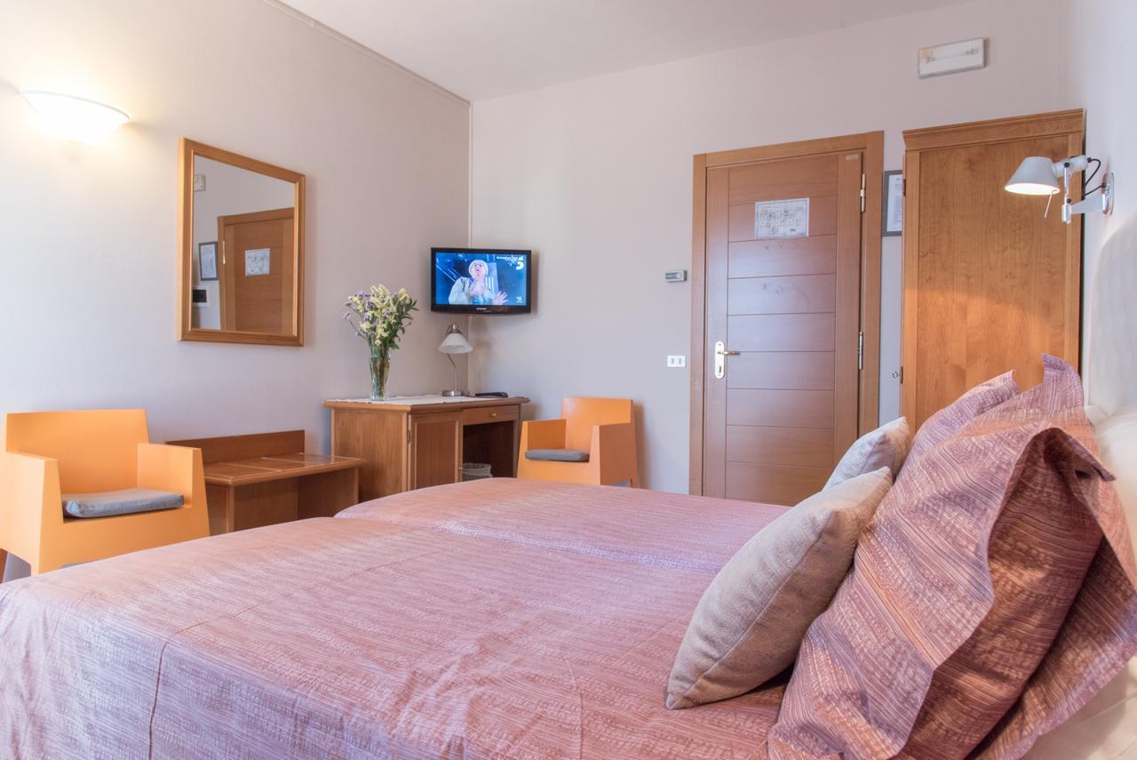 Hotel Antica Stallera Cannobio Exteriér fotografie